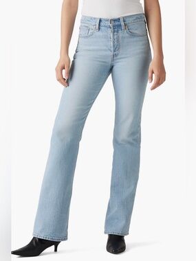 Levi’s Wedgie Bootcut Light Blue Women's 30 Jeans Blasted Stone Clean